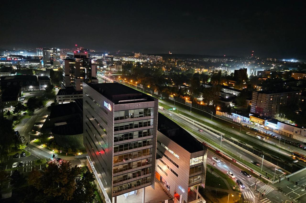 Kairos Apartments - Central - Parking, Scisle Centrum, 20 Pietro, Klimatyzacja كاتوفيتسه المظهر الخارجي الصورة